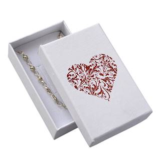 Bílá dárková krabička na soupravu šperků s ornamentálním srdcem