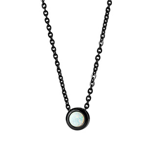 Černý ocelový náhrdelník s opálem bílé barvy
