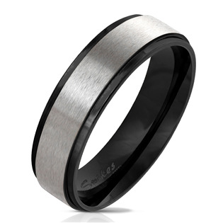 Černý ocelový prsten