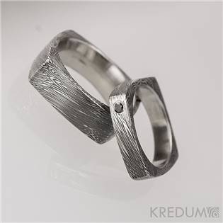 Dámský kovaný prsten Damasteel Kulatýčtvereček