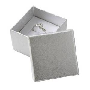 Dárková krabička na prsten nebo náušnice - stříbrná