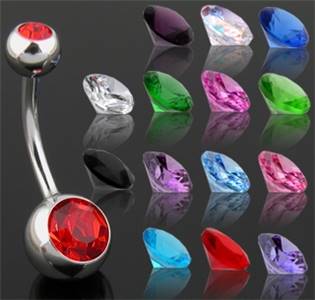 Piercing do pupíku - banánek