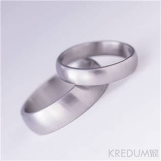 Ručně kované ocelové prsteny Klasik matné - pár
