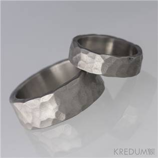 Ručně kované titanové prsteny Natura - pár
