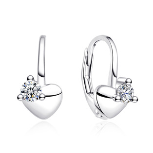 Stříbrné náušnice na klapku srdíčka