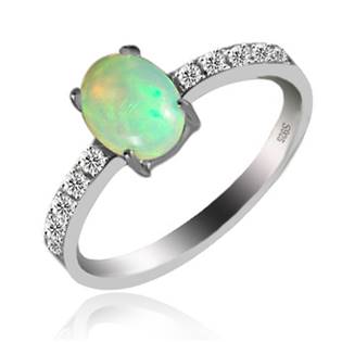 Stříbrný prsten Opál