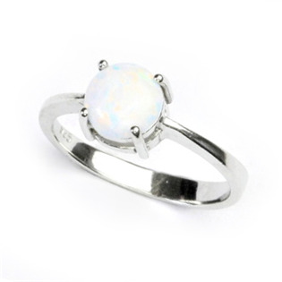 Stříbrný prsten s kulatým bílým opálem, vel. 50