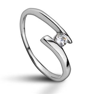 Stříbrný prsten se zirkonem