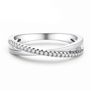 Stříbrný zásnubní prsten s moissanity, vel. 52