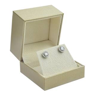 Zlacená koženková krabička na náušnice nebo řetízek
